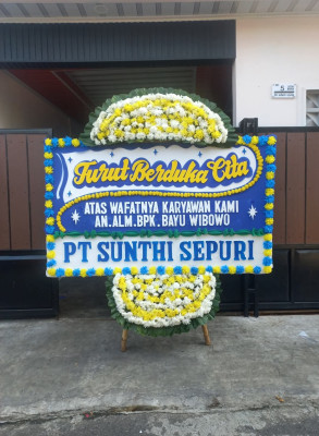 Papan Bunga Duka di Batang Kawa